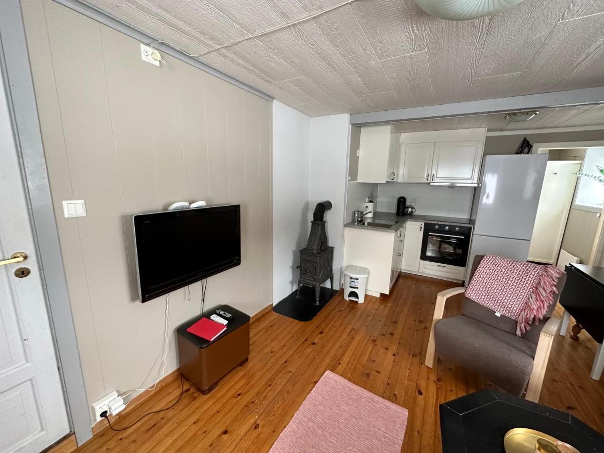 Ferienwohnung Auregarden - A Rustique Oasis Just A Blink Away From Town Centre Vik  Exterior foto