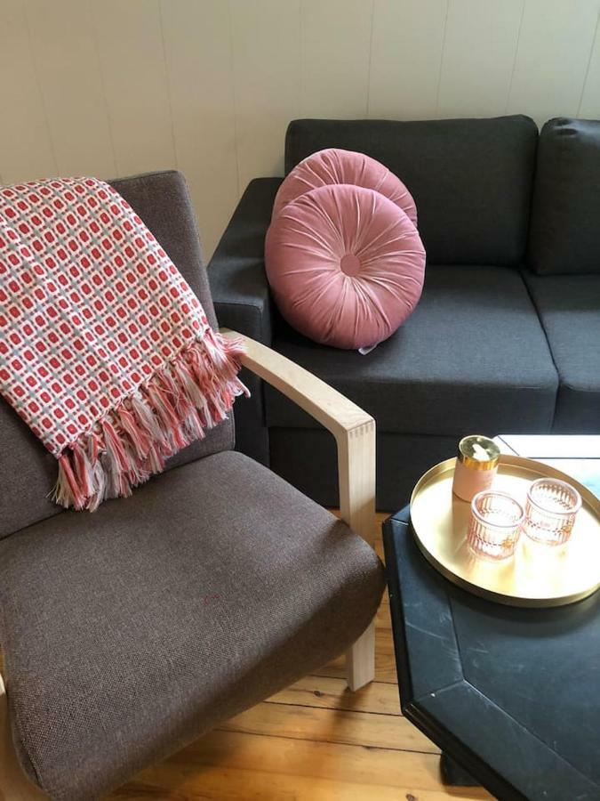 Ferienwohnung Auregarden - A Rustique Oasis Just A Blink Away From Town Centre Vik  Exterior foto